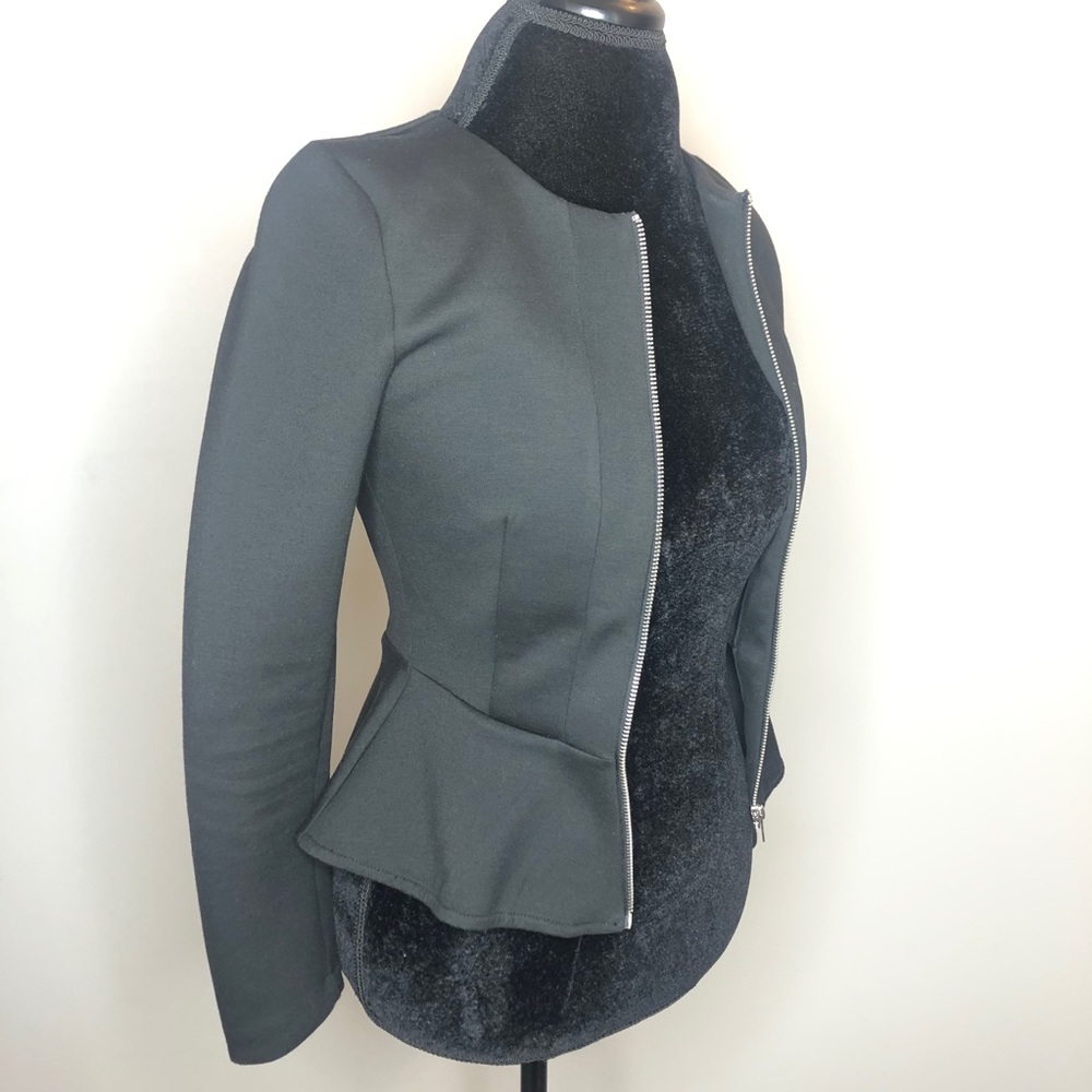 Divided Peplum Jacket - Picture 2 of 4